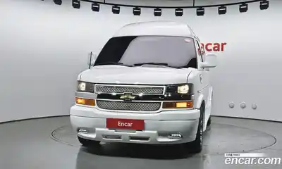Chevrolet Express Van 2018 6.0 гидро в Москве № 385365, миниатюра 3