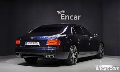 Bentley Flying Spur 2018 4.0 гидро в Москве № 387176, миниатюра 2