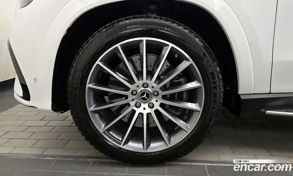 Mercedes-Benz GLE-Class 2025 3.0 гидро в Москве № 493725, фото 4