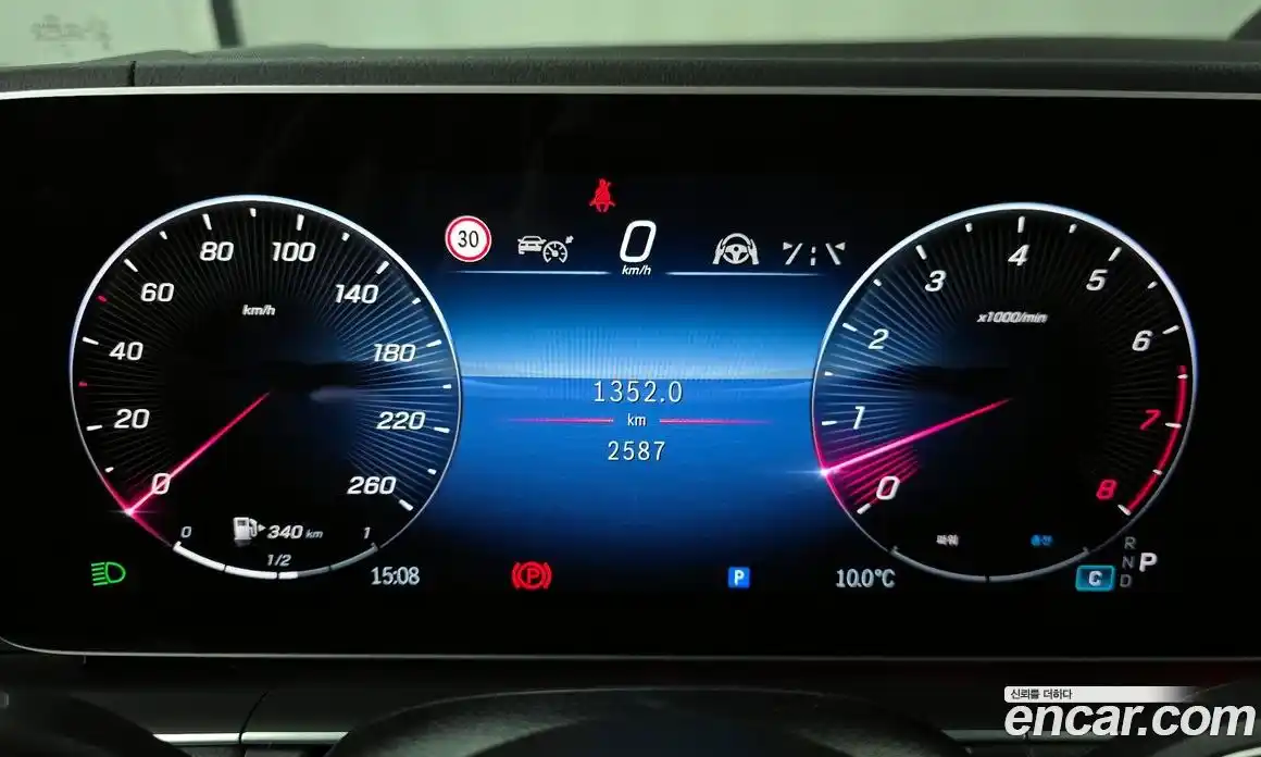 Mercedes-Benz GLE-Class 2025 3.0 гидро в Москве № 493725, фото 7