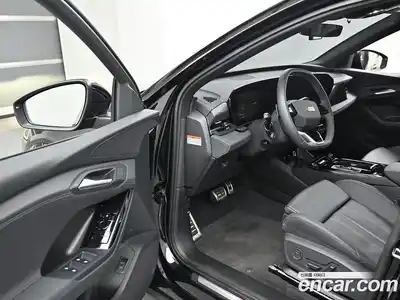 Audi Q6 e-tron 2025 0.1 гидро в Москве № 497202, миниатюра 11