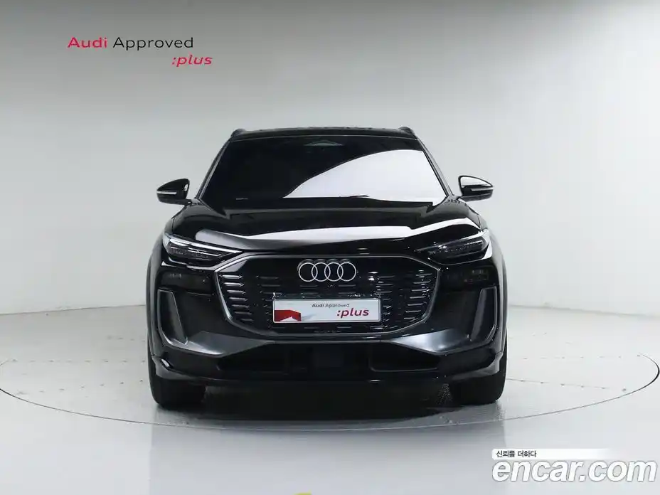 Audi Q6 e-tron 2025 0.1 гидро в Москве № 497202, фото 3