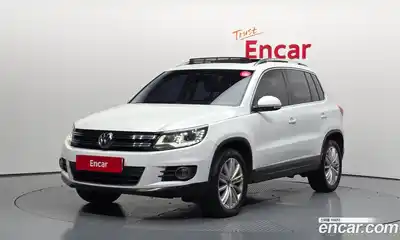 Volkswagen Tiguan, 2015