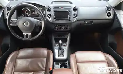 Volkswagen Tiguan 2015 2.0 гидро в Москве № 520793, миниатюра 7