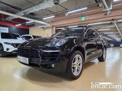 Porsche Macan, 2016