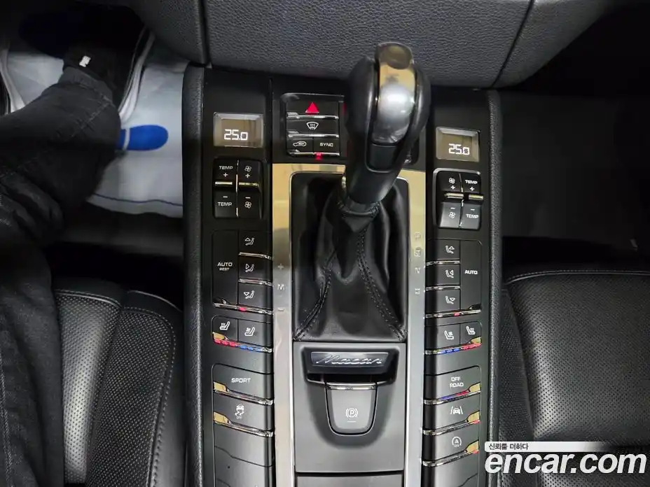 Porsche Macan 2016 3.0 гидро в Москве № 546041, фото 10