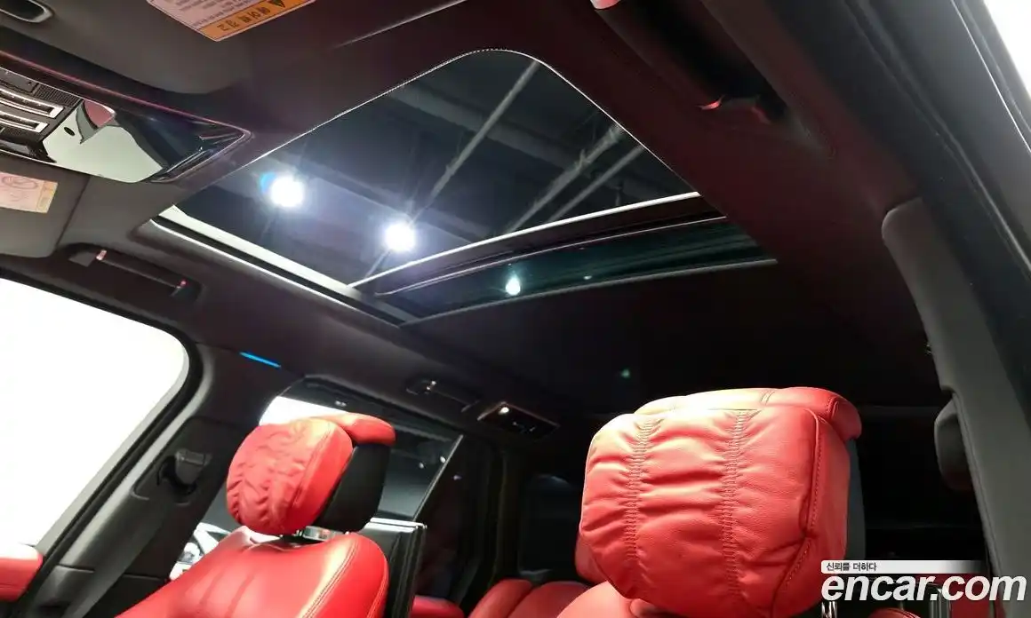 Land Rover Range-Rover 2019 4.4 гидро в Москве № 546263, фото 19