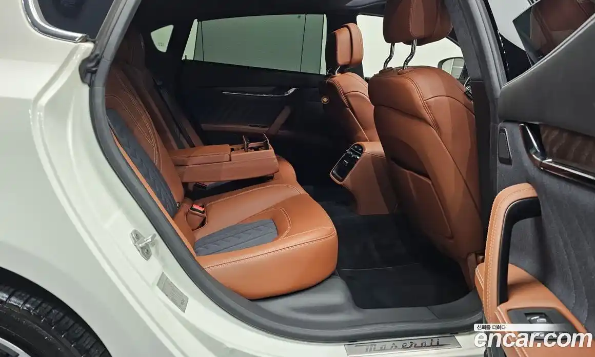 Maserati Quattroporte 2020 3.0 гидро в Москве № 547659, фото 12