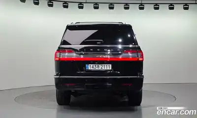 Lincoln Navigator 2021 3.5 гидро в Москве № 585090, миниатюра 4