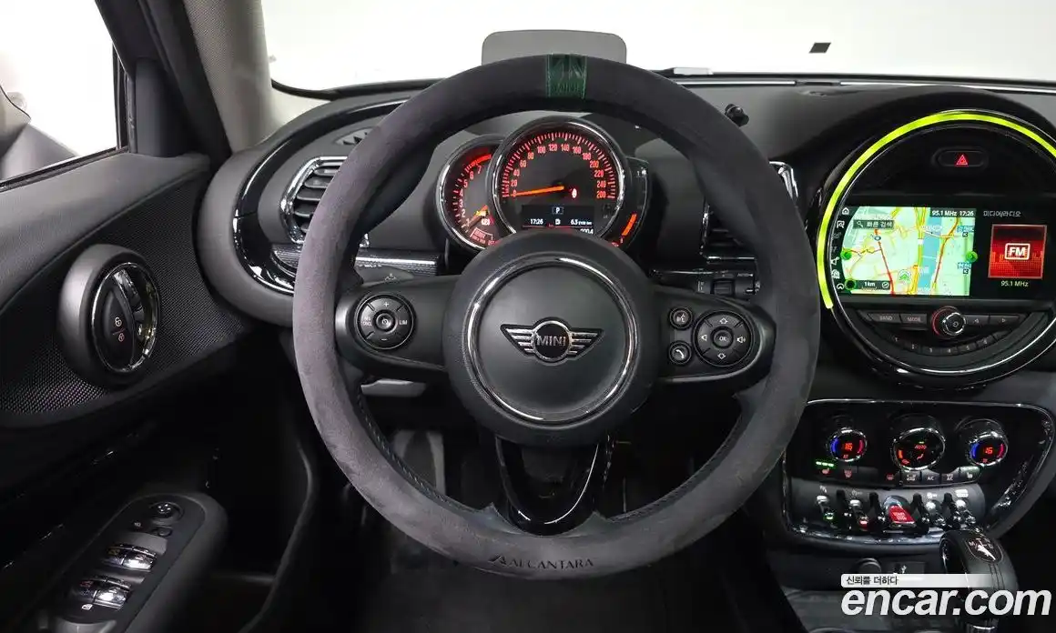 Mini Clubman 2018 1.5 гидро в Москве № 595061, фото 14