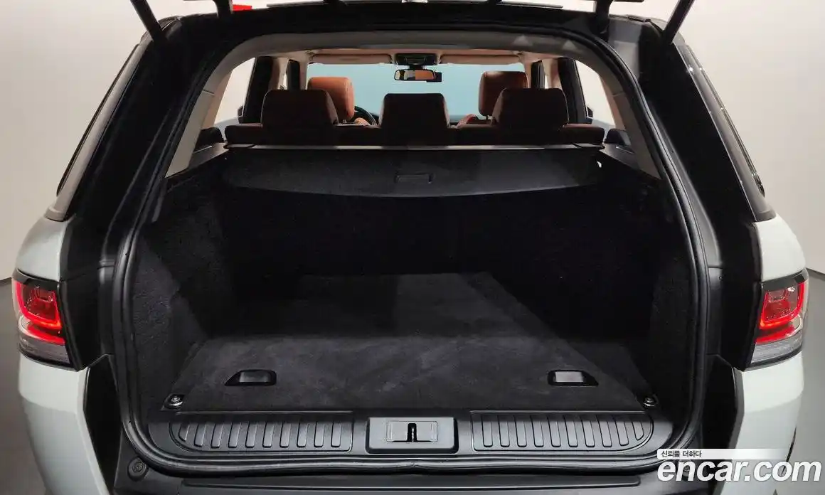 Land Rover Range-Rover Sport 2016 3.0 гидро в Москве № 627661, фото 20