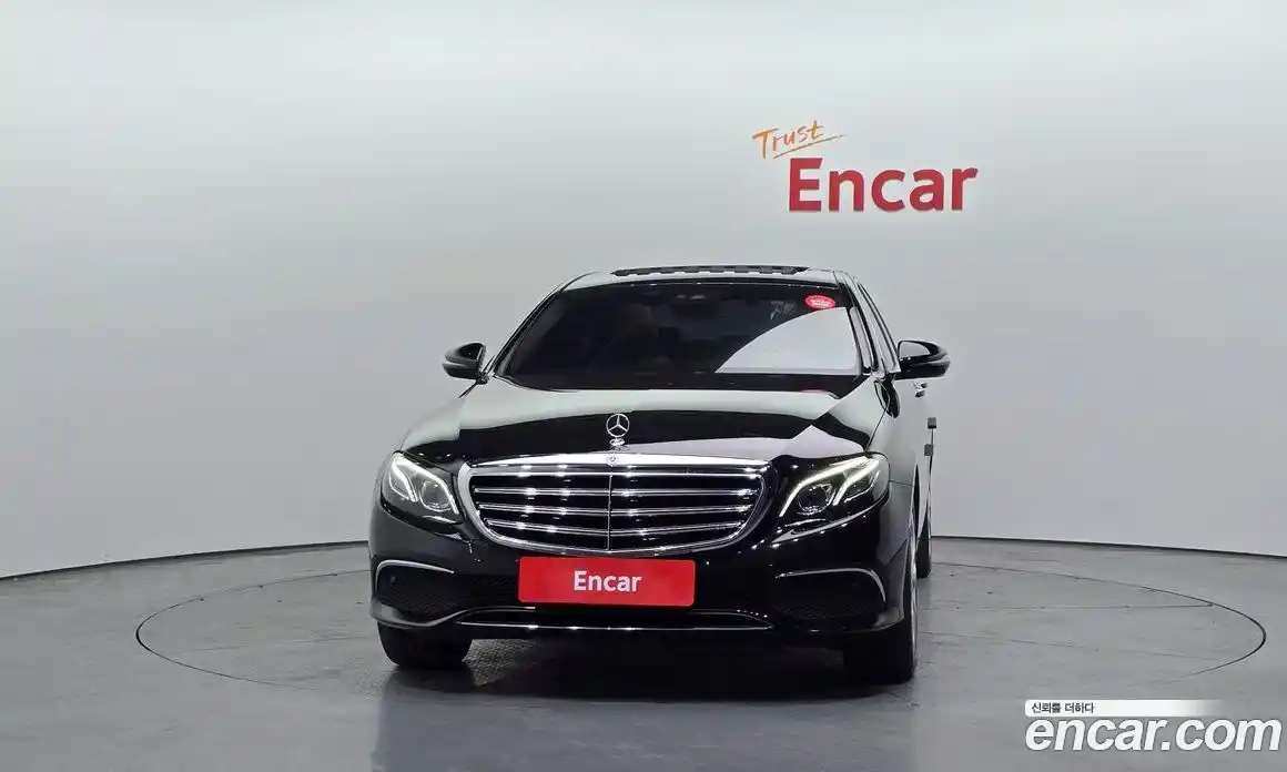 Mercedes-Benz E-Class 2019 1.9 гидро, фото 3