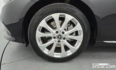 Mercedes-Benz E-Class 2019 1.9 гидро, миниатюра 5