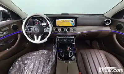 Mercedes-Benz E-Class 2019 1.9 гидро, миниатюра 7