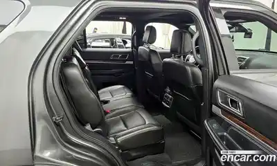 Ford Explorer 2018 2.3 гидро в Москве № 827075, миниатюра 12