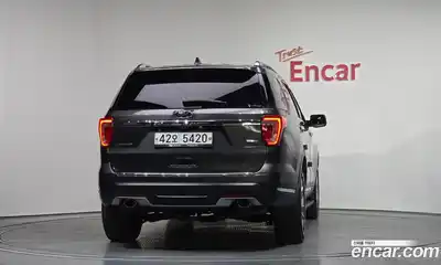Ford Explorer 2018 2.3 гидро в Москве № 827075, миниатюра 4