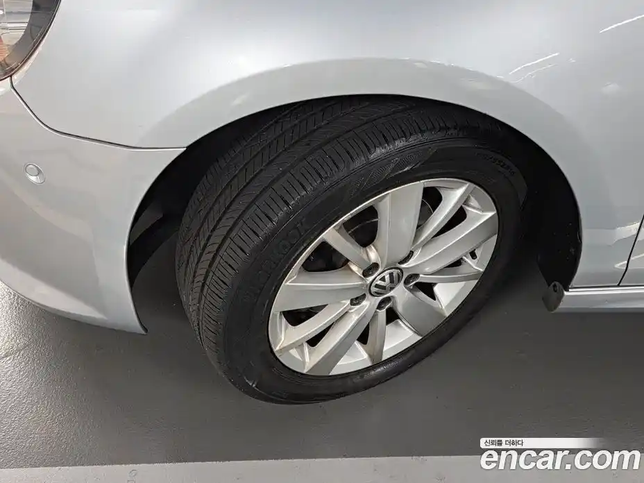 Volkswagen Golf 2013 1.6 гидро в Москве № 862563, фото 20