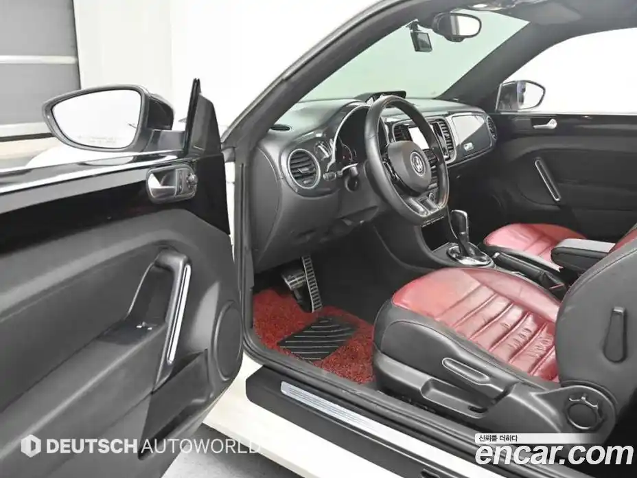 Volkswagen Beatle 2013 2.0 гидро в Москве № 862636, фото 11