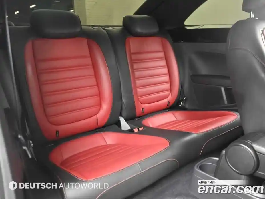 Volkswagen Beatle 2013 2.0 гидро в Москве № 862636, фото 12
