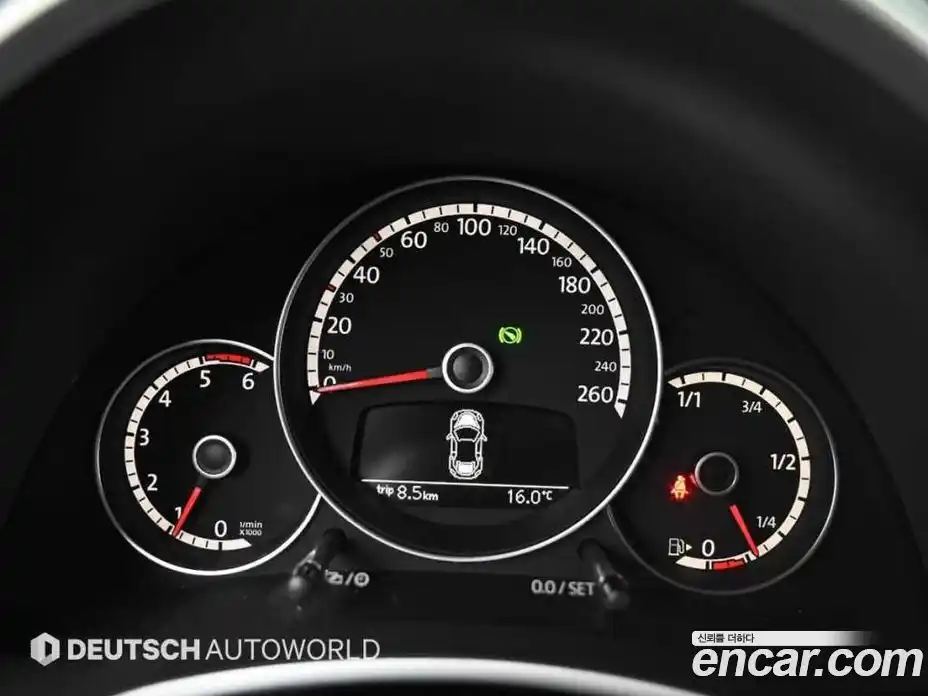 Volkswagen Beatle 2013 2.0 гидро в Москве № 862636, фото 8