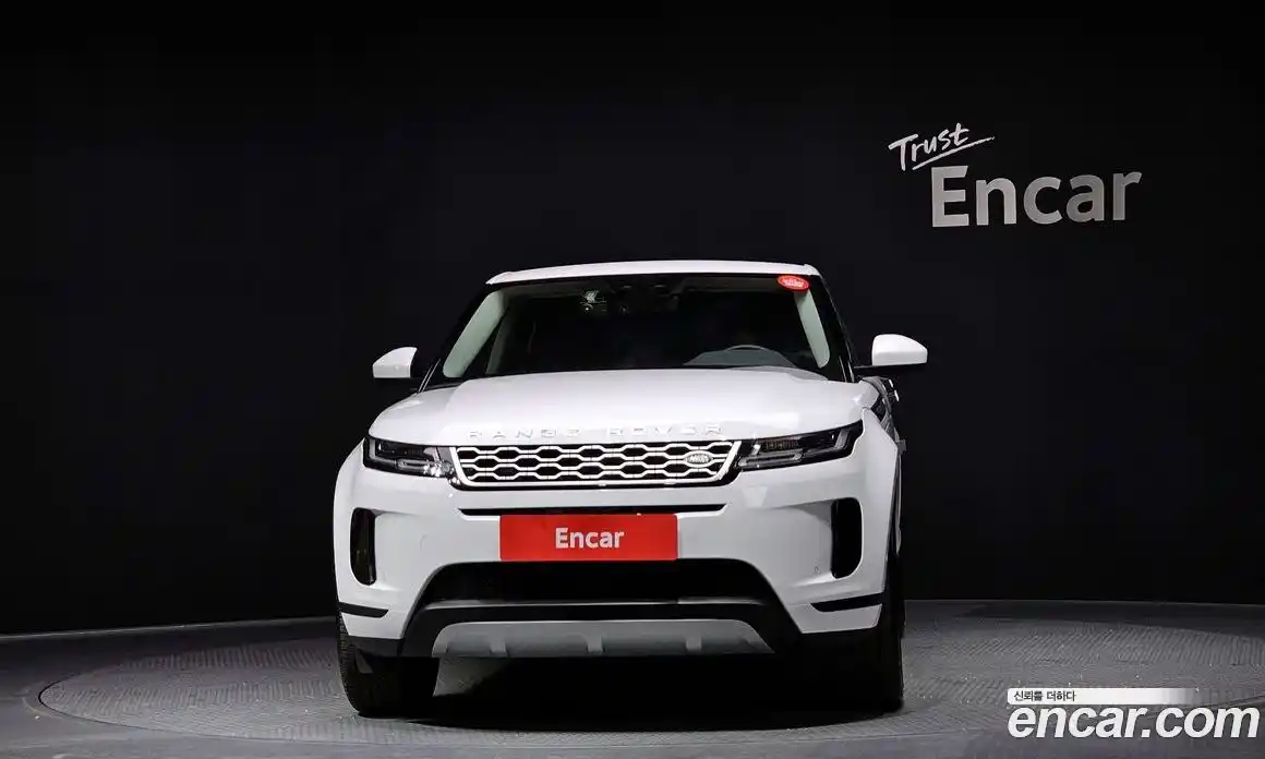 Land Rover Range-Rover Evoque 2019 2.0 гидро в Москве № 894838, фото 3