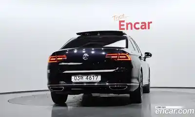 Volkswagen Passat 2018 2.0 гидро в Москве № 896136, миниатюра 4