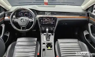Volkswagen Passat 2018 2.0 гидро в Москве № 896136, миниатюра 7