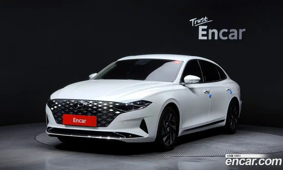 Hyundai Grandeur 2021 2.4 Автомат в Москве № 928191, фото 1