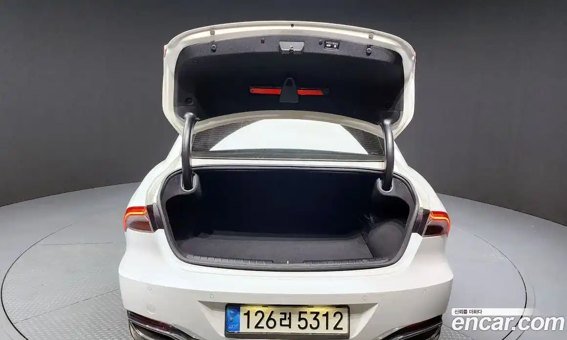 Hyundai Grandeur 2021 2.4 Автомат в Москве № 928191, фото 20