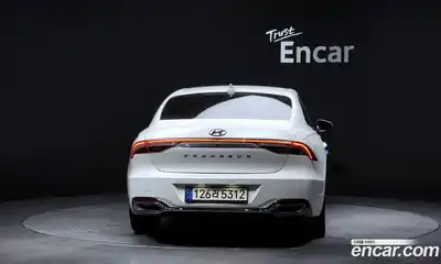 Hyundai Grandeur 2021 2.4 Автомат в Москве № 928191, миниатюра 4