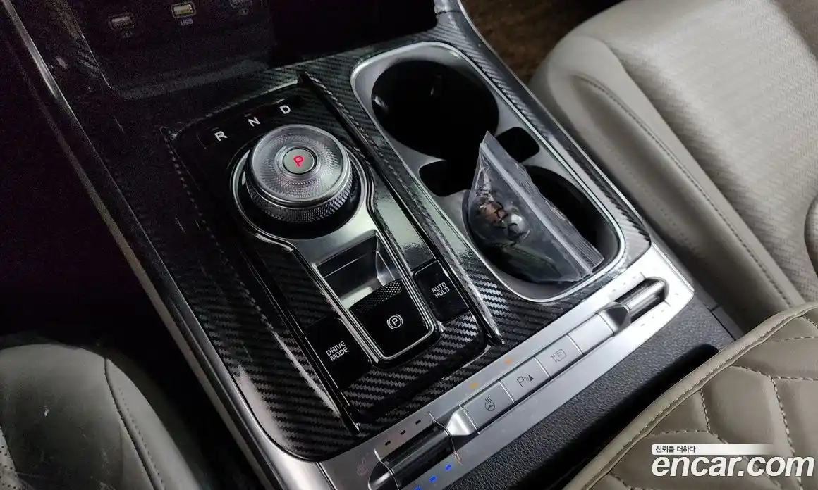 Kia Canival 2021 3.5 Автомат в Москве № 930226, фото 9