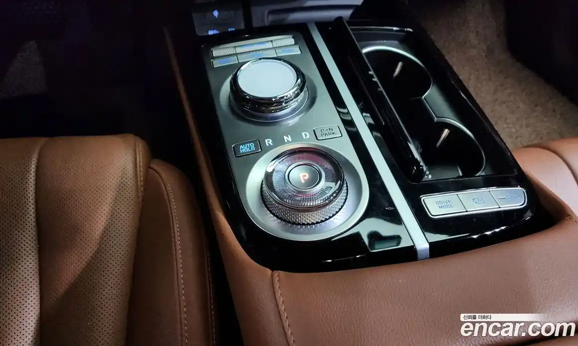 Genesis G80 2023 2.5 Автомат в Москве № 931105, фото 9