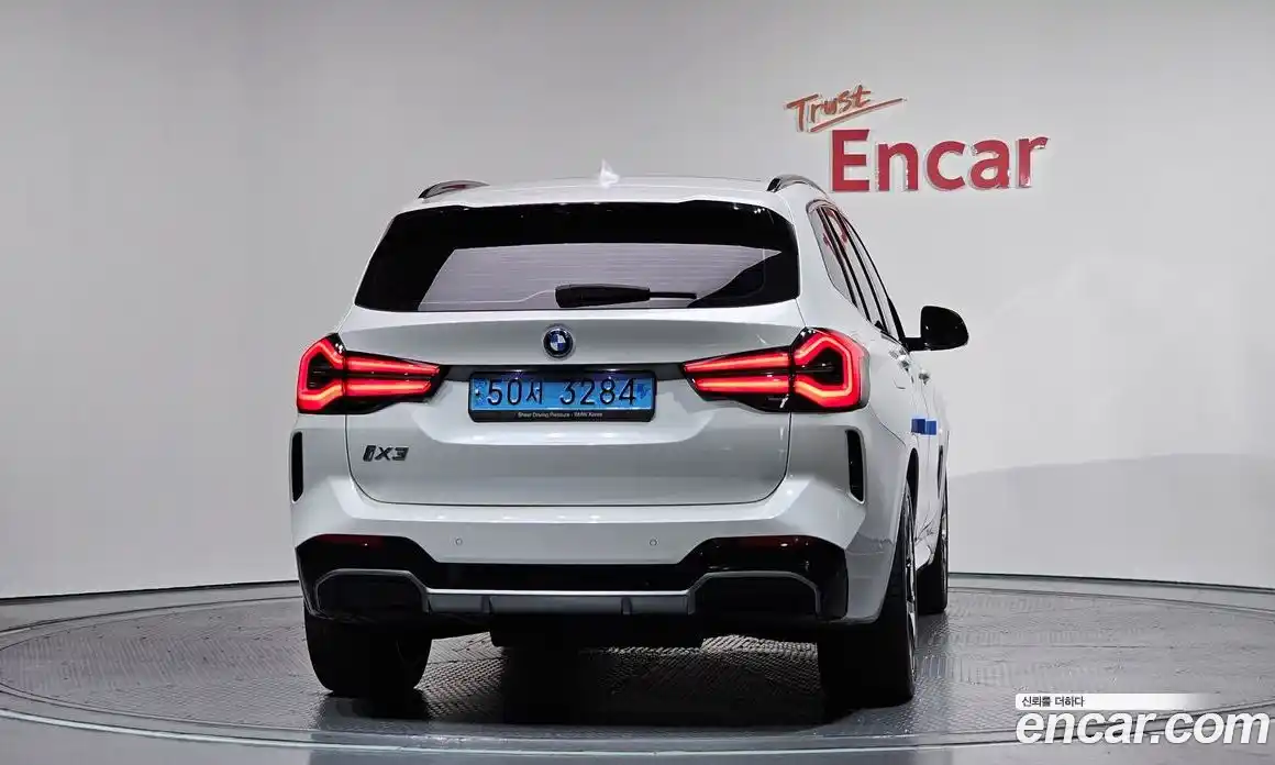 BMW iX3 2022 0.2 Автомат в Москве № 968345, фото 3