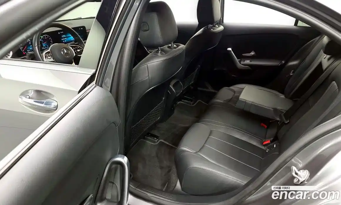 Mercedes-Benz A-Class 2022 2.0 гидро в Москве № 969520, фото 11