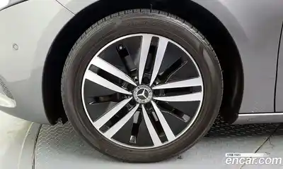 Mercedes-Benz A-Class 2022 2.0 гидро в Москве № 969520, миниатюра 5