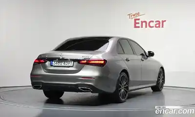 Mercedes-Benz E-Class 2023 2.0 гидро, миниатюра 2