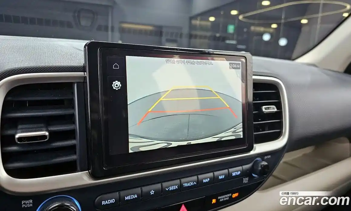 Hyundai Venue 2021 1.6 Автомат в Москве № 970654, фото 16