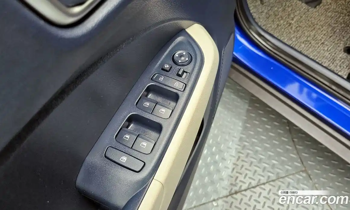 Hyundai Venue 2021 1.6 Автомат в Москве № 970654, фото 18