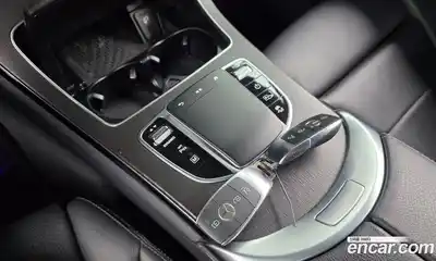 Mercedes-Benz GLC-Class 2021 2.0 гидро в Москве № 1005642, миниатюра 9