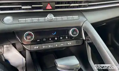 Hyundai Avante 2023 1.6 Автомат в Москве № 1008251, миниатюра 12