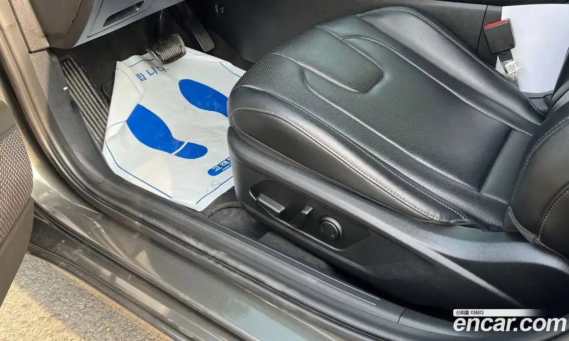 Hyundai Avante 2023 1.6 Автомат в Москве № 1008251, фото 15