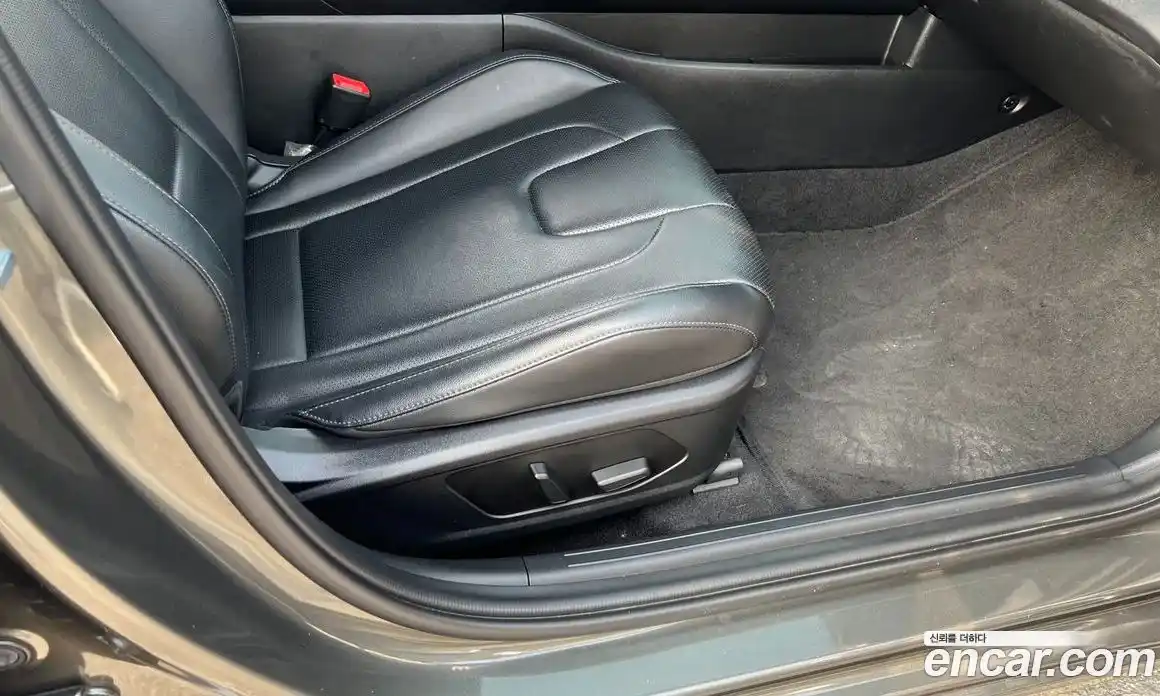 Hyundai Avante 2023 1.6 Автомат в Москве № 1008251, фото 17