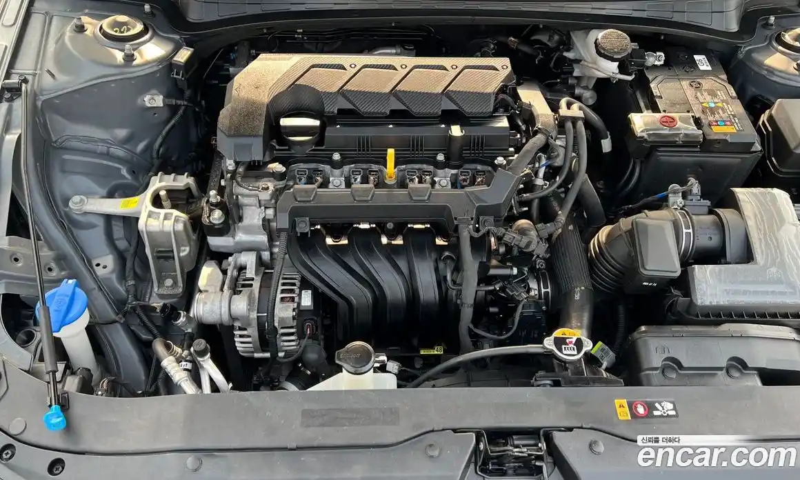 Hyundai Avante 2023 1.6 Автомат в Москве № 1008251, фото 20