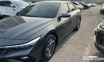 Hyundai Avante 2023 1.6 Автомат в Москве № 1008251, миниатюра 2