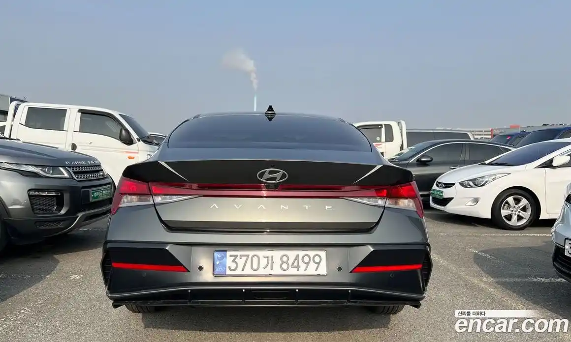 Hyundai Avante 2023 1.6 Автомат в Москве № 1008251, фото 4