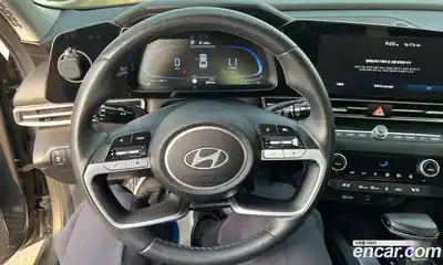 Hyundai Avante 2023 1.6 Автомат в Москве № 1008251, миниатюра 8
