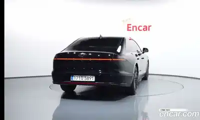 Hyundai Grandeur 2023 1.6 Автомат в Москве № 1008423, миниатюра 4