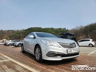 Hyundai Grandeur HG240 모던