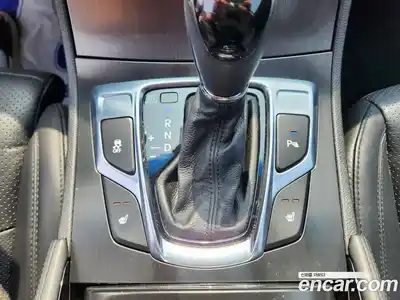 Hyundai Grandeur 2015 2.4 Автомат в Москве № 1008755, миниатюра 12