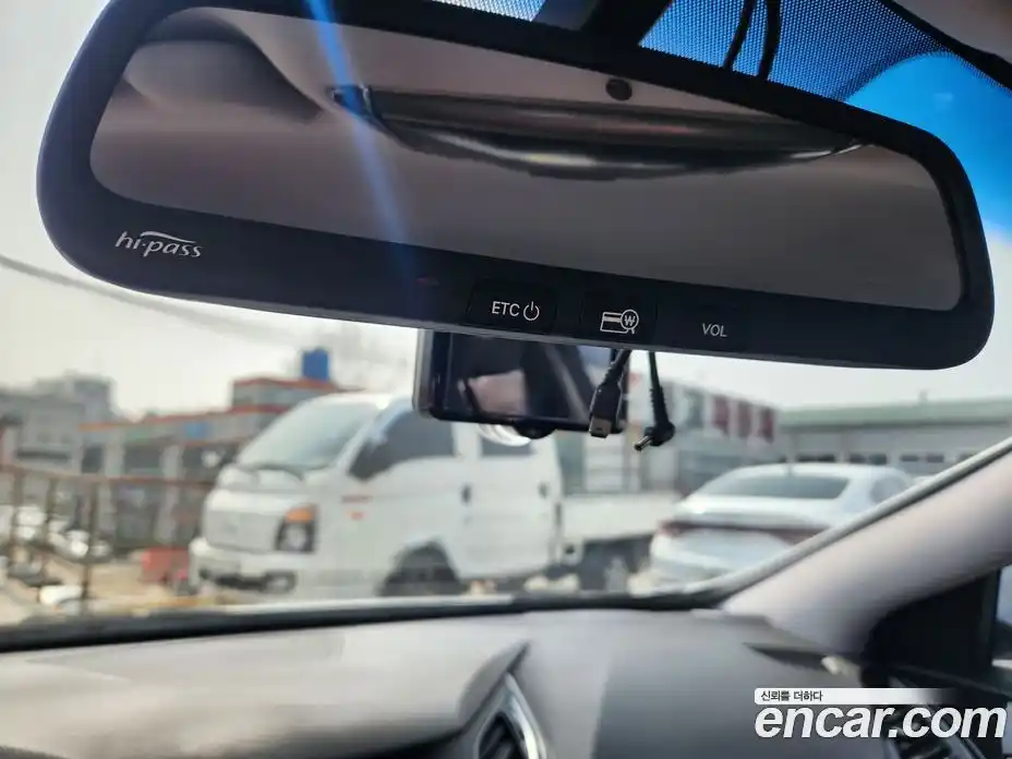 Hyundai Grandeur 2015 2.4 Автомат в Москве № 1008755, фото 13